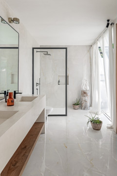Grande Marble Look Altissimo_3